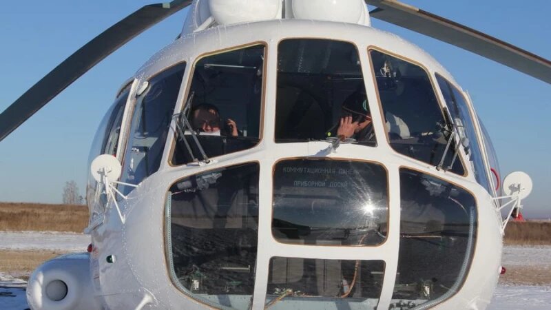     Вертолет санавиации. пресс-служба минздрава Алтайского края