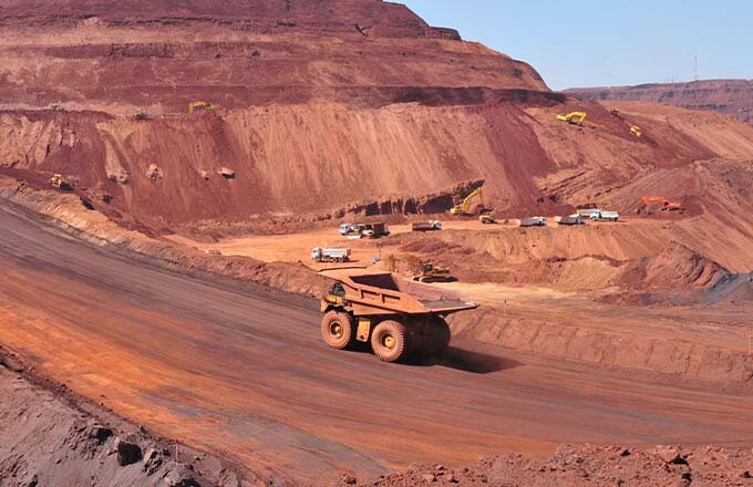 Венесуэла обладает ресурсами железной руды в 14,6 млрд тонн.