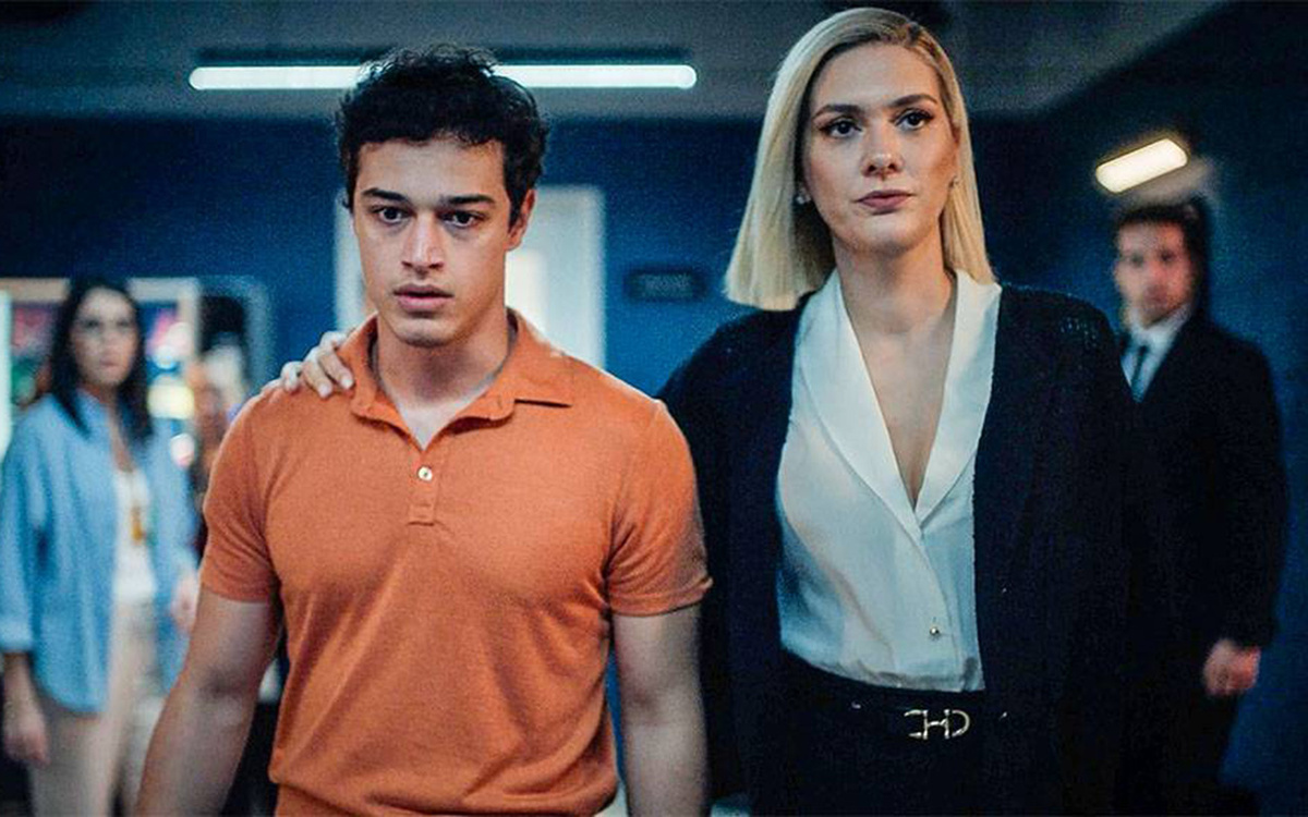 Кадр из сериала "Дилемма"