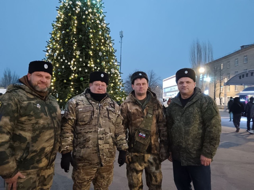    Казаки дежурили в местах массового отдыха жителей. Фото: Администрация Главы ЛНР