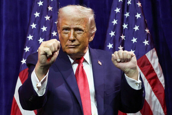 Дональд Трамп / Kevin Lamarque/Reuters  