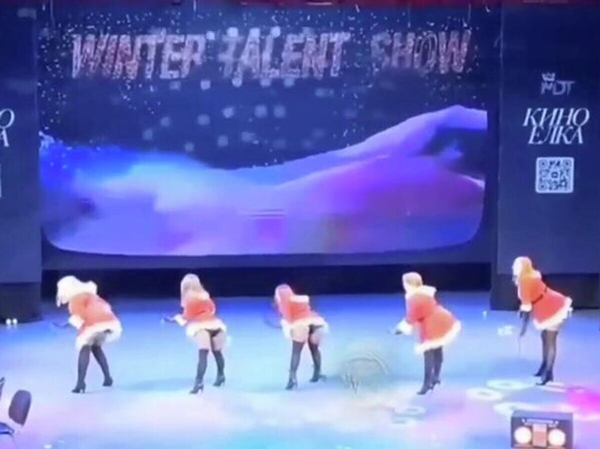    Кадр шоу в городском Дворце детского и юношеского творчества в Нижнем Тагиле | © Соцсети