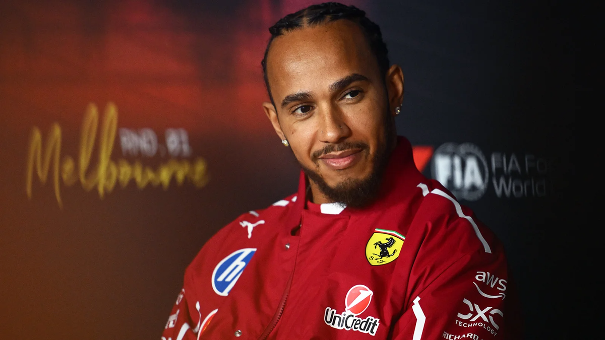 Льюис Хэмилтон (Фото EPA / TASS)