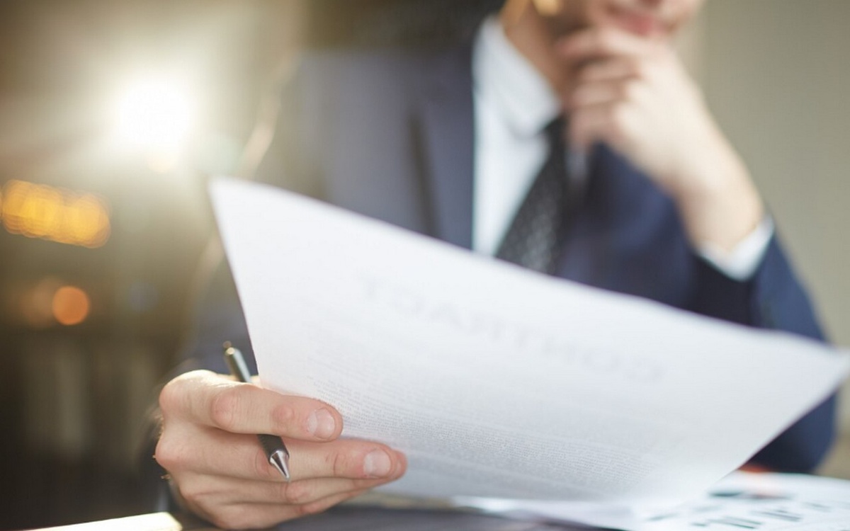    Появились подробные вопросы для экспертизы по суду бизнесмена Польщикова за участки под Воронежем Фото – ru.freepik.com