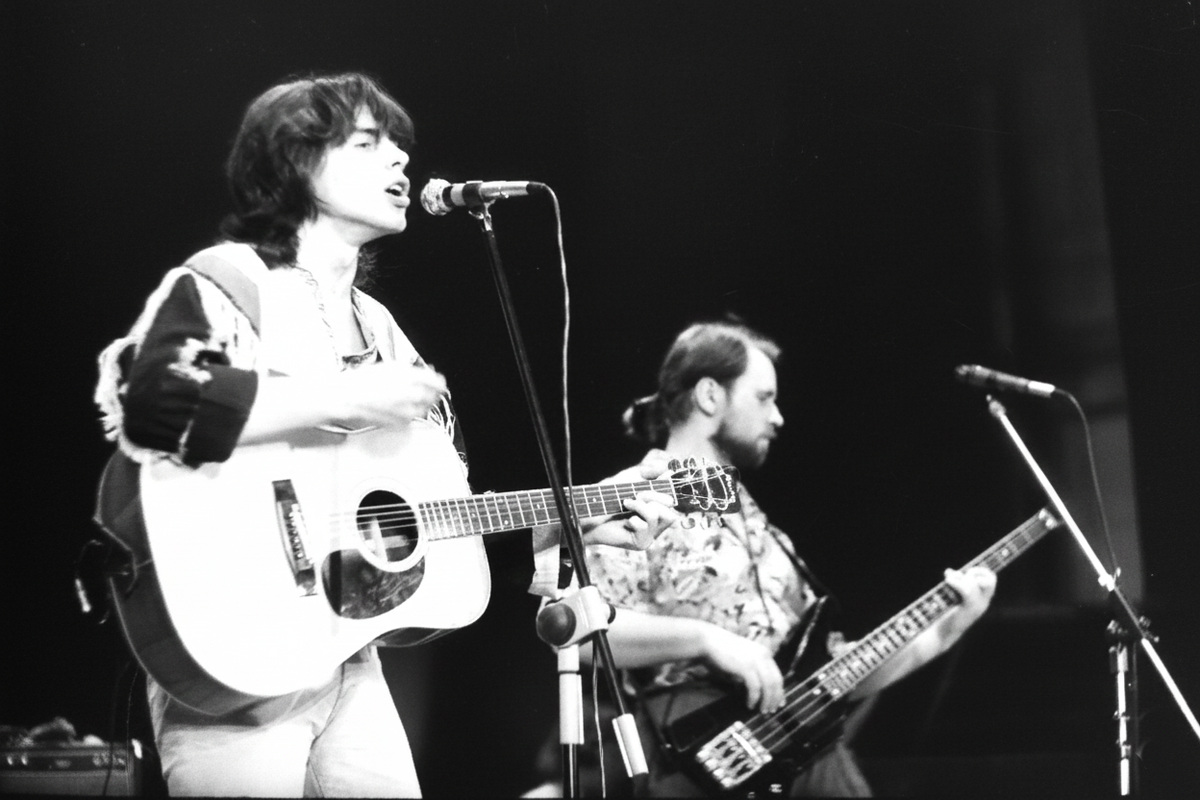 Калинов Мост. ДК им. Пищевиков 30 апреля 1993 г. Фото: Леонид Новиков