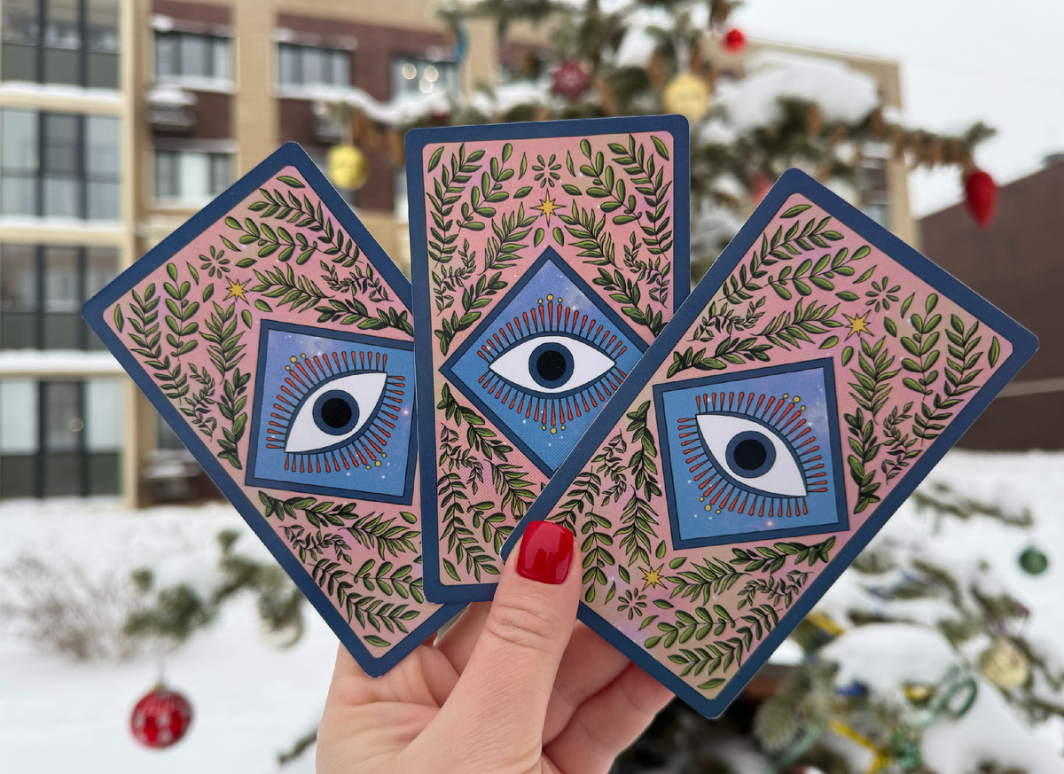 Таролог Маша Эвэнс