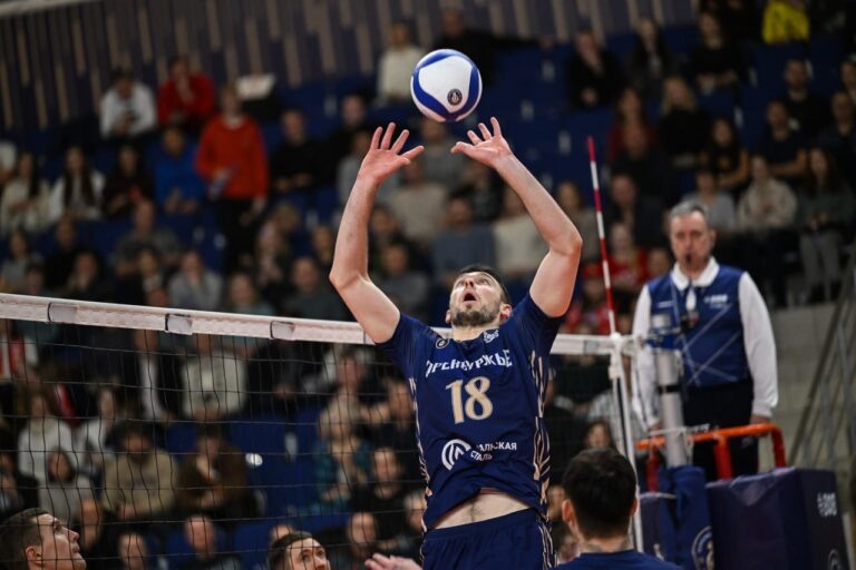    «Оренбуржье» с сухим счётом победило «Горький» Антон Пичурин