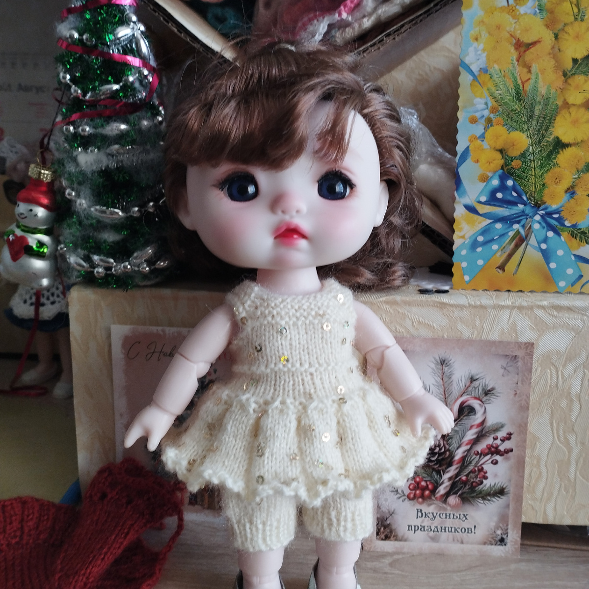 Вторую оборку вязать не стала. А связала к тунике бриджи. 