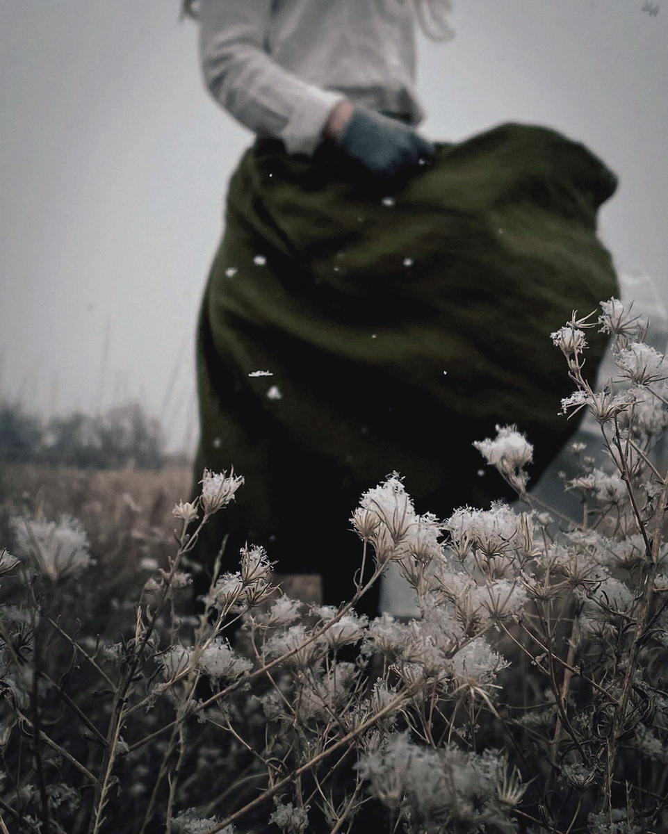 листать вправо