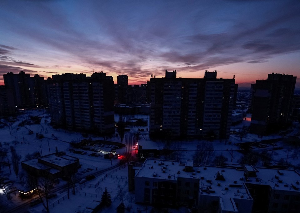    В Киеве из-за нехватки энергии остановлено движение наземного электротранспорта REUTERS