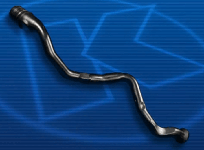 Рис. 1: Заливная горловина и бензопровод автомобиля Мерседес (с сайта компании Kautex).