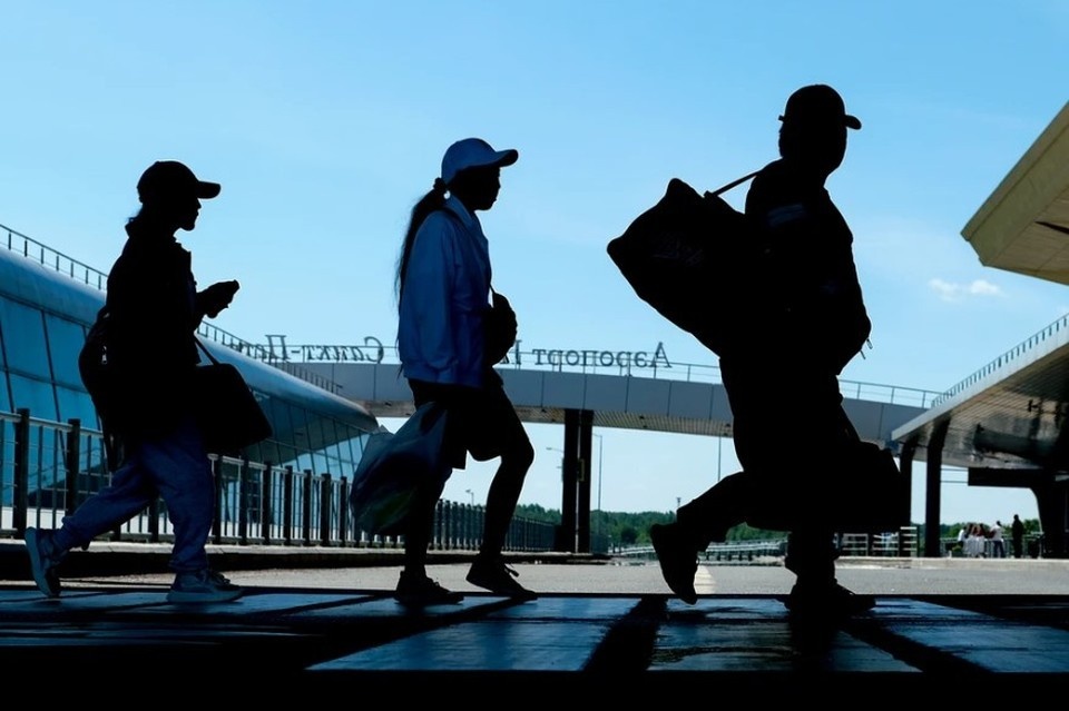   Аэропорт «Пулково» опроверг слухи о падении сотрудника под самолет Артем КИЛЬКИН