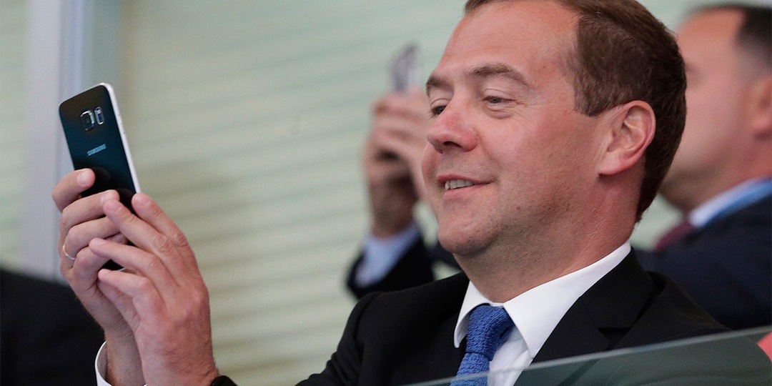 Небывалый инвестиционный голод на фоне расточительства: Россия раздает и прощает кредиты, а сама сидит без денег