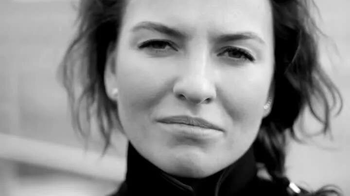 Ах Астахова (настоящее имя — Ирина Александровна Астахова) — российская поэтесса. Родилась 29 ноября 1987 года в Москве. 
