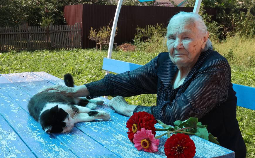 Родом из Вологодчины: учительнице Президента Беларуси исполнилось 102 года