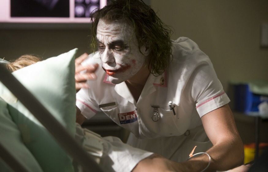    Врач в Якутии скрыла сифилис у мигрантов: опасные больные гуляют среди россиян