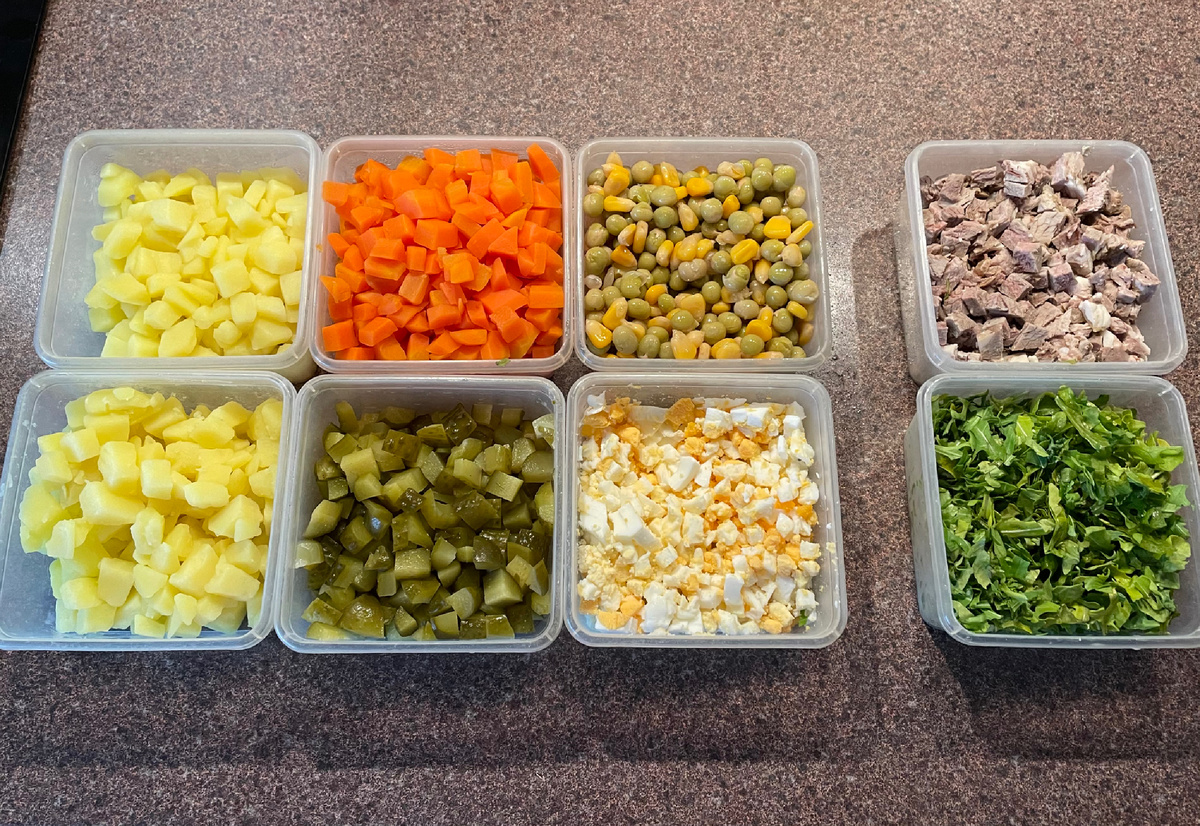 Все компоненты для салата