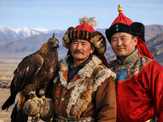 Казахи и монголы: почему кажется, что это один народ