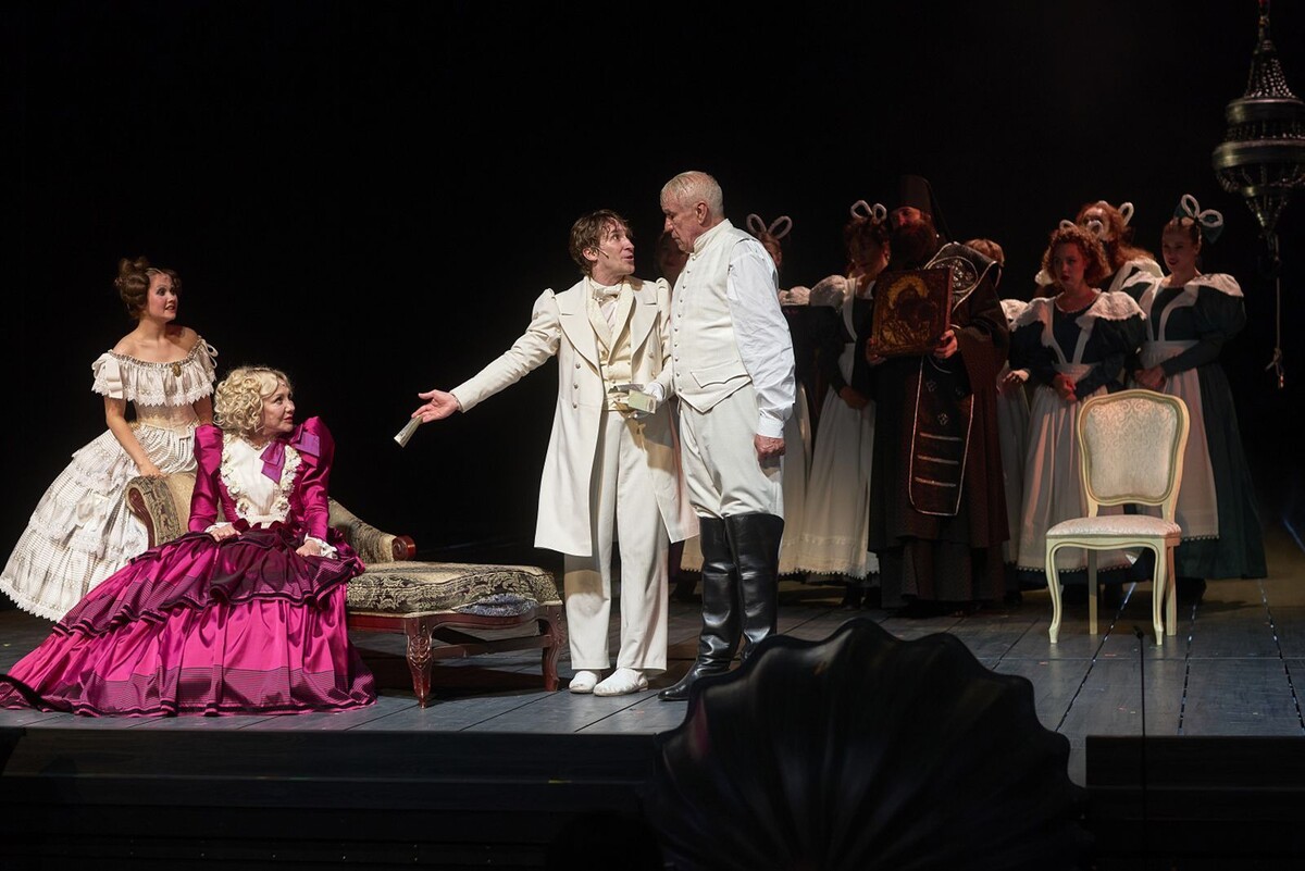    Сергей Собянин обсудил будущее развития театров Москвы