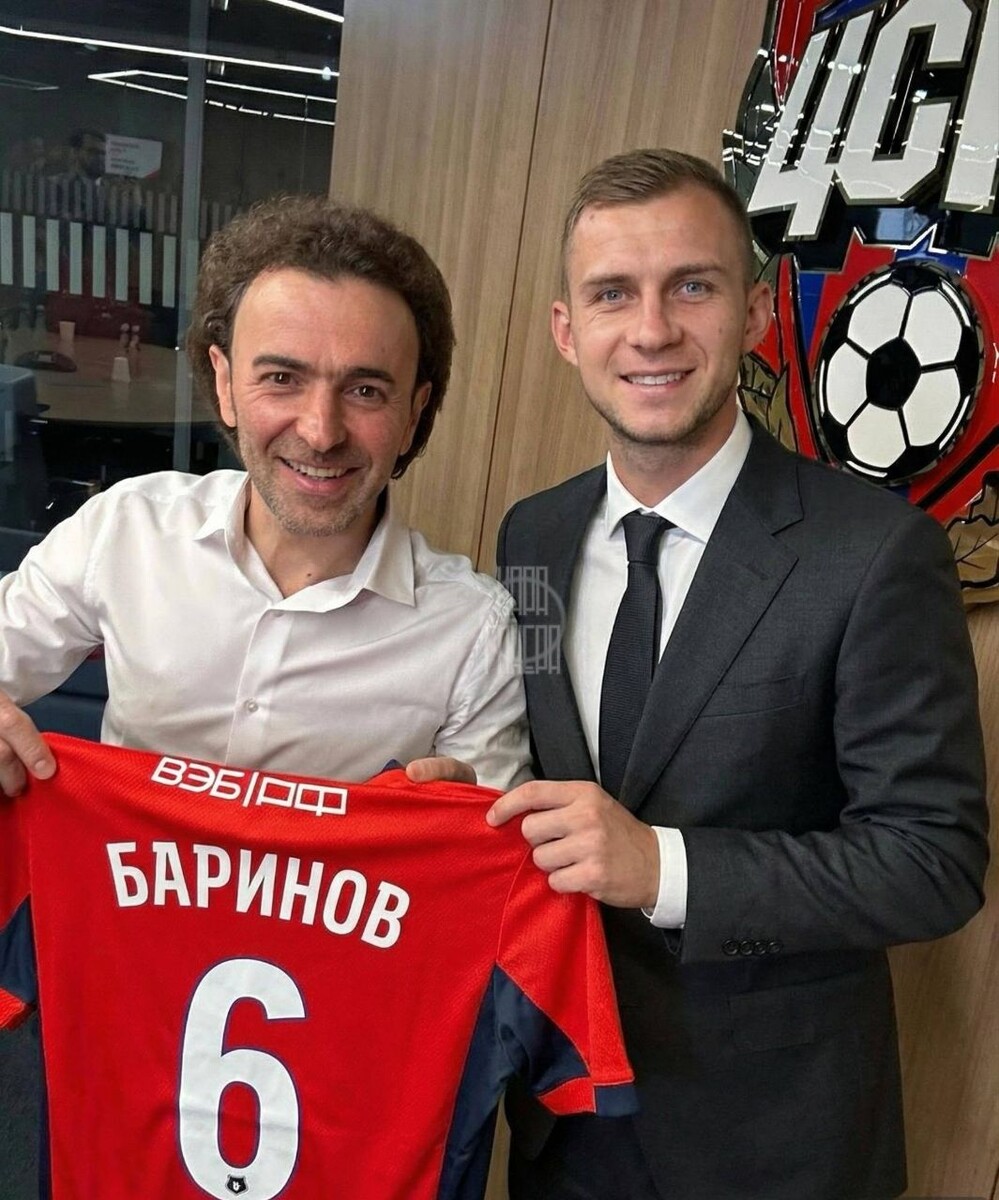 Дима Баринов в ЦСКА!❤️💙Контракт до 2029 года! Фото с Романом Юрьевичем пока из Телеграмм-канал «Удар Эджуке», фш,  но трансфер подтверждён официально).#трансферы #ЦВБП @Konivuprazke