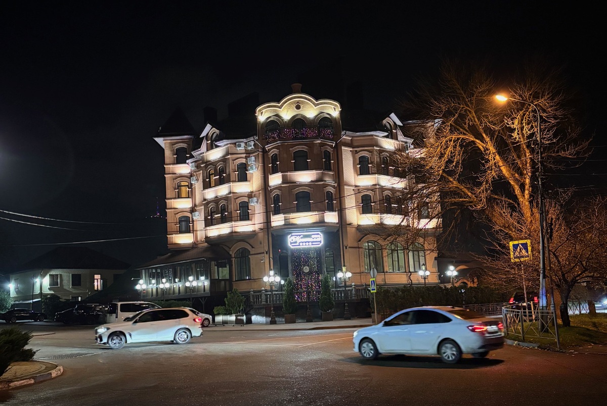 Отель «Кристэлла» в Пятигорске.