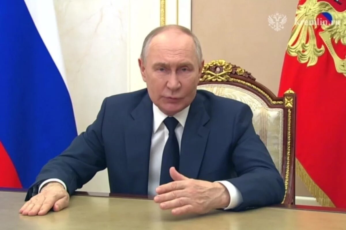    Путин поручил Евраеву проработать вопрос строительства трех школ