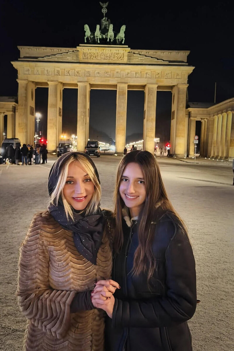    Кристина Орбакайте с дочкой (2026 год) Социальные сети