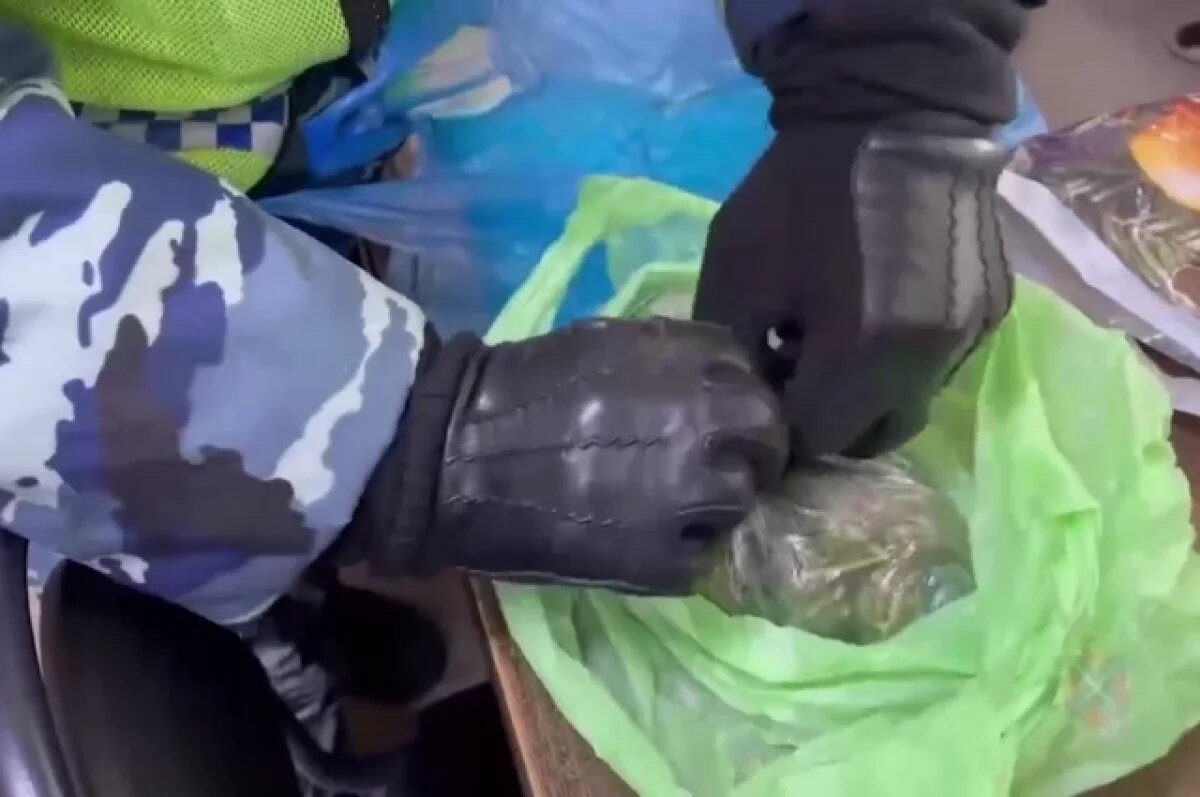    На посту ДПС В Городищенском районе изъяли более 60 грамм наркотиков