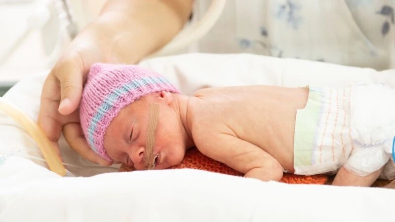     Отделение патологии новорожденных в Центре охраны материнства и детства. Дмитрий Лямзин.