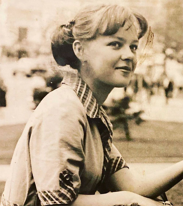 Елена Валюшкина в молодости