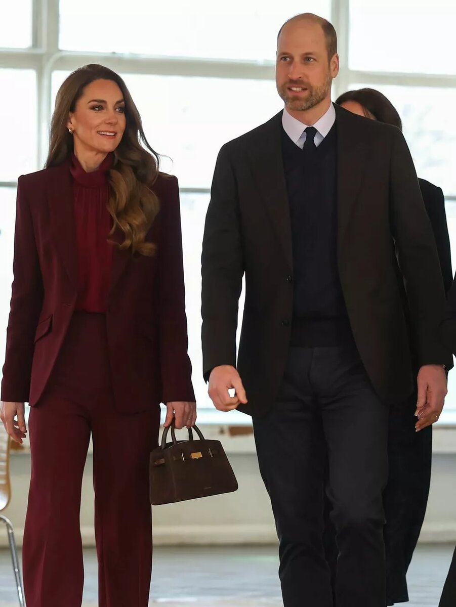 Кейт Миддлтон и принц Уильям📷
