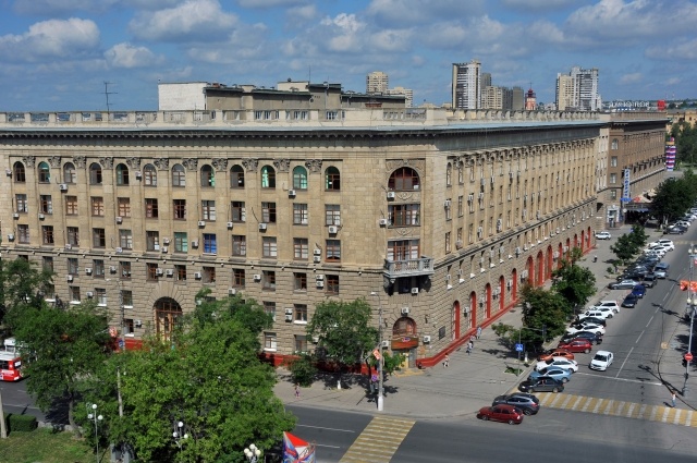    Изначально здание ВолгГМУ строилось для Высшей партшколы. Фото: ВолгГМУ