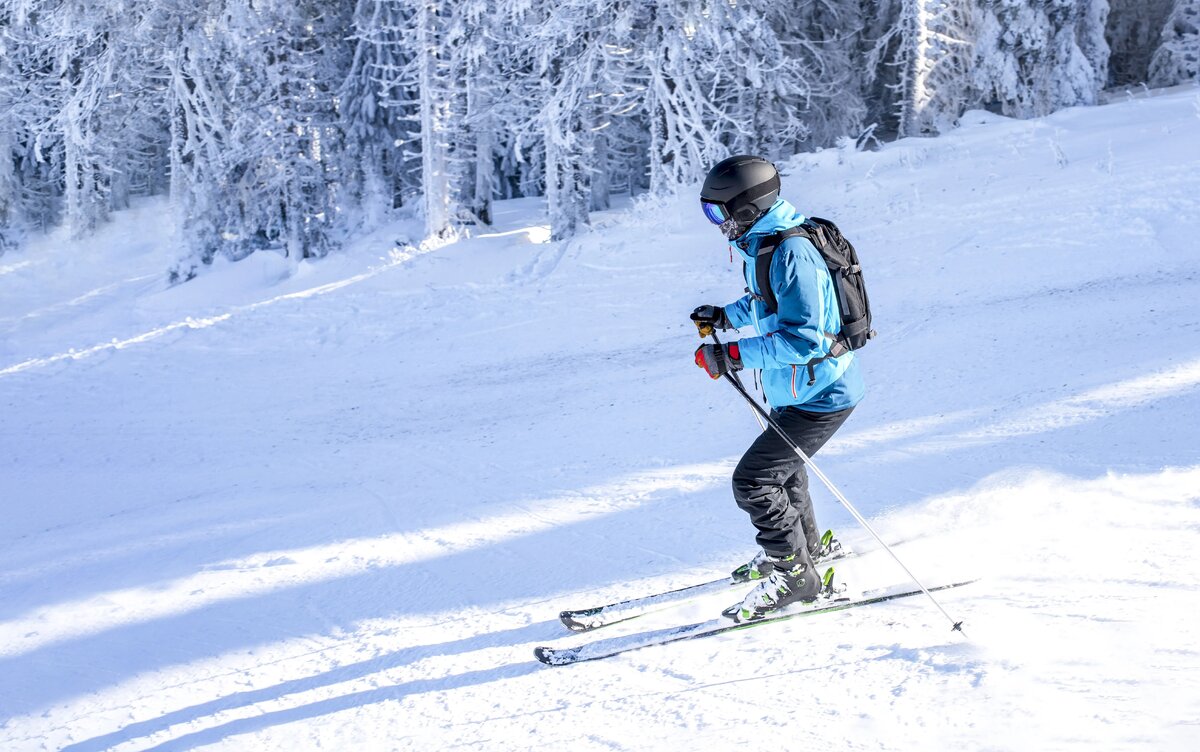    Минздрав Удмуртии назвал лыжный спорт самым полезным зимним досугом