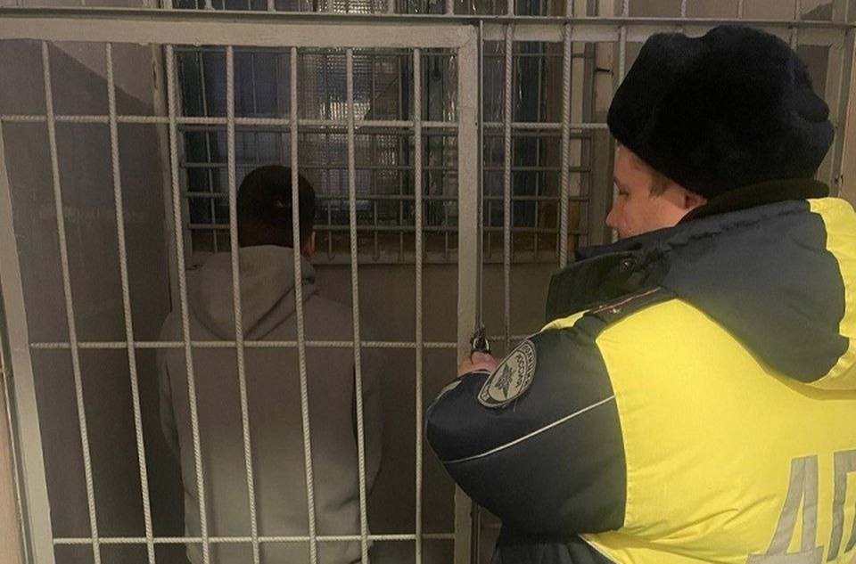    Суд назначил уральцу десять суток административного ареста. Фото: Госавтоинспекция Екатеринбурга