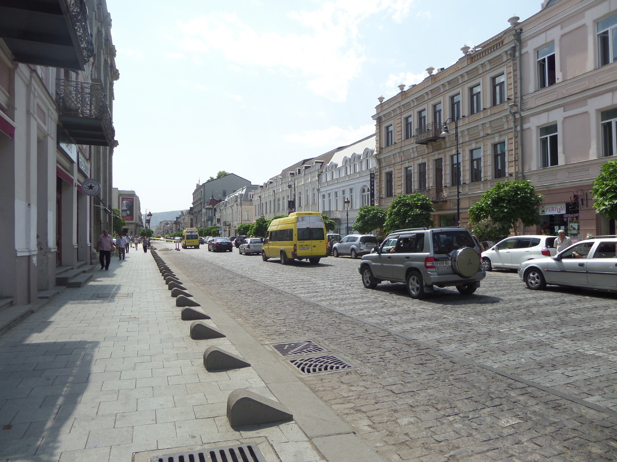 Грузия. Прогулка по улицам Тбилиси