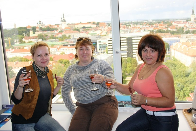 заселились. Ну, за круиз!