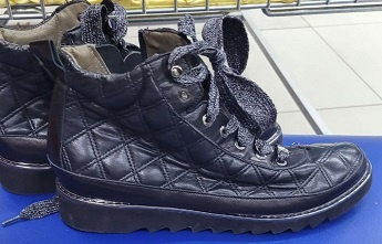 Стеганые ботинки в стиле Chanel, размер 37, цена 3000