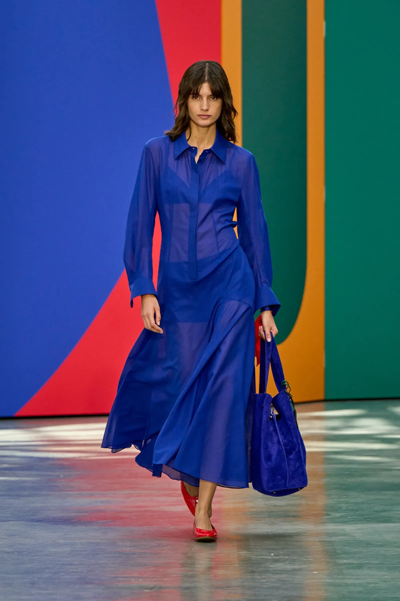 Коллекция Blue от Akris, весна/лето 2026