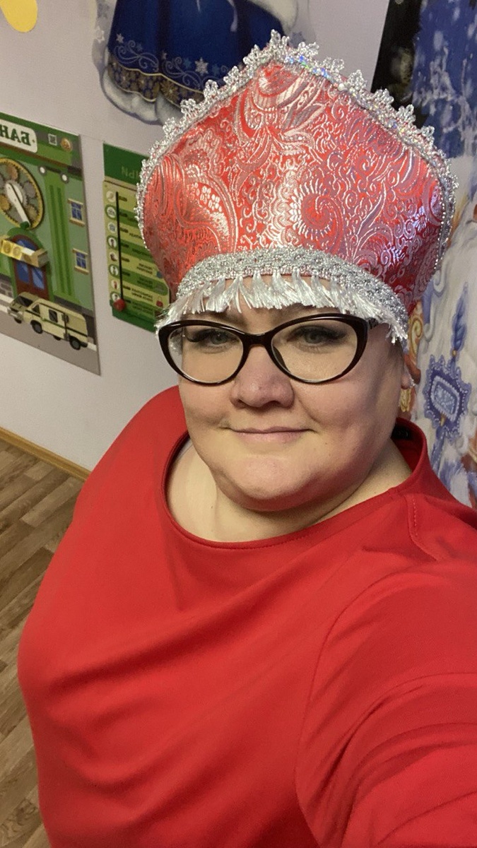 Фото автора канала. Я на утреннике в детском саду! Новый год еще не наступил)