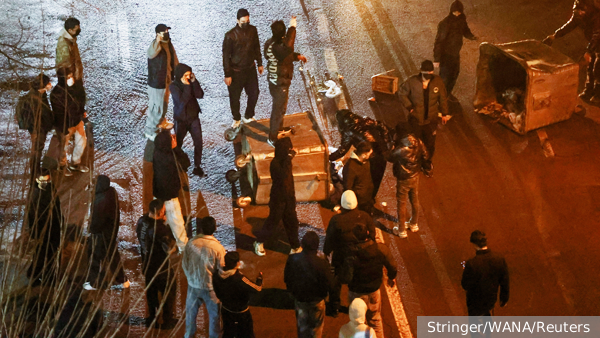     Фото: Stringer/WANA/Reuters   
 Текст: Антон Антонов