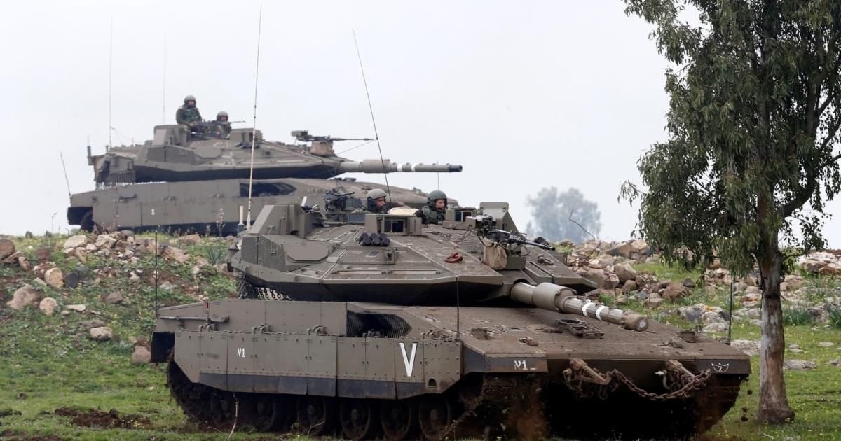 - До них дошло, убрались... 