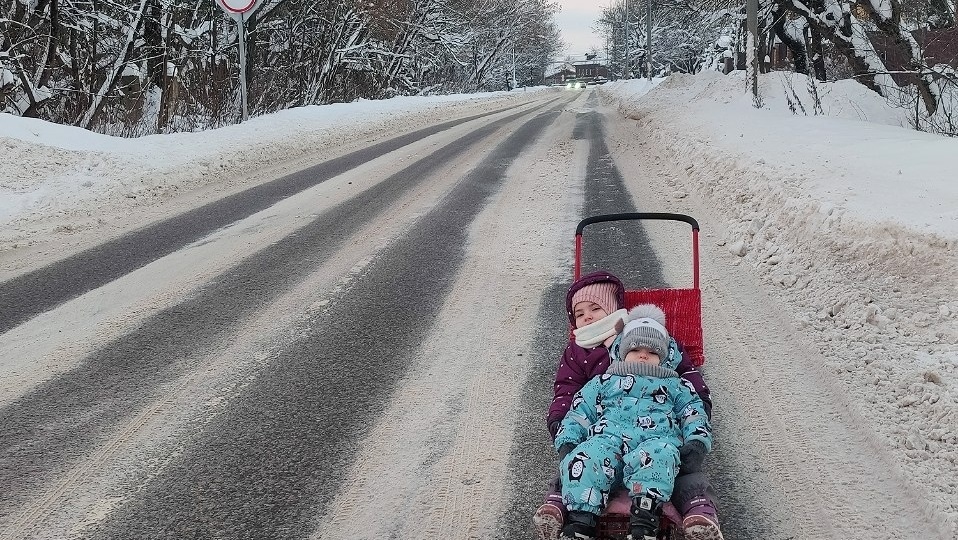 Рванули к бабушке