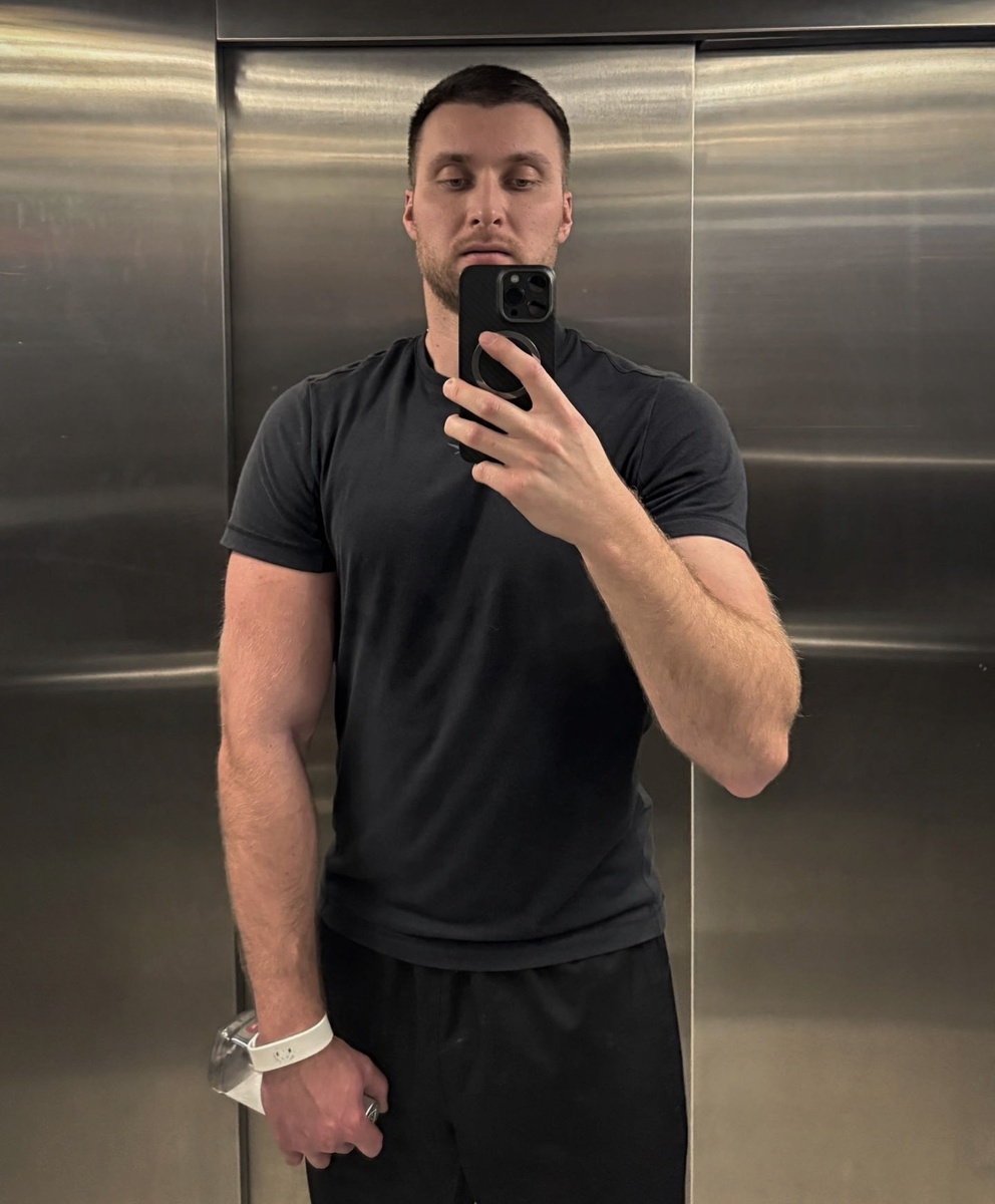 Маркетинг больше не ломается резко, он тихо перестаёт работать, и если не перейти от разовых действий к системе контента и регулярных касаний, в 2026 году бизнес просто выпадет из поля зрения клиента.