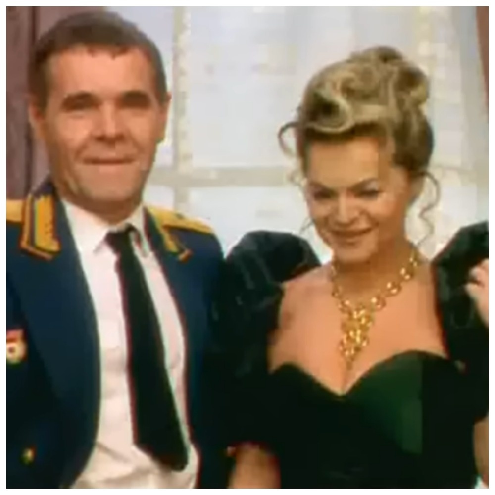 Кадры клипа на песню «Погода в доме»