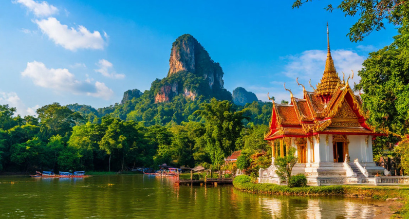    Создано в Шедевруме