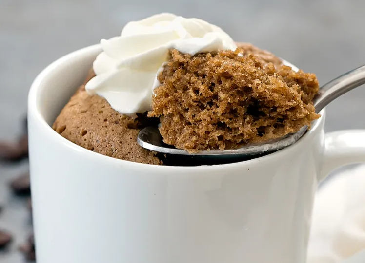 Кофейный кекс в чашке — ваш спасительный десерт