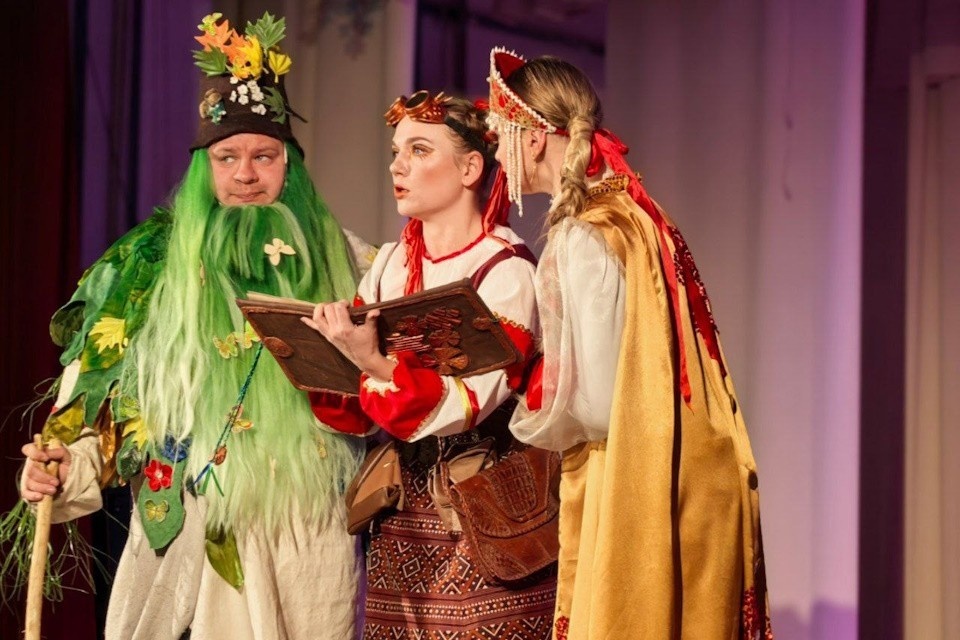    Артисты и юные таланты порадовали зрителей новогодними программами Фото: министерство культуры ХО