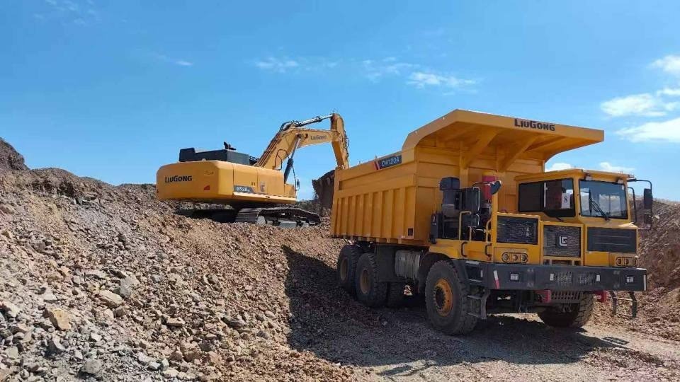 LiuGong DW120A: флагман китайских тяжелых самосвалов для горнодобычи