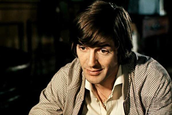 "Ищите женщину"   1982г