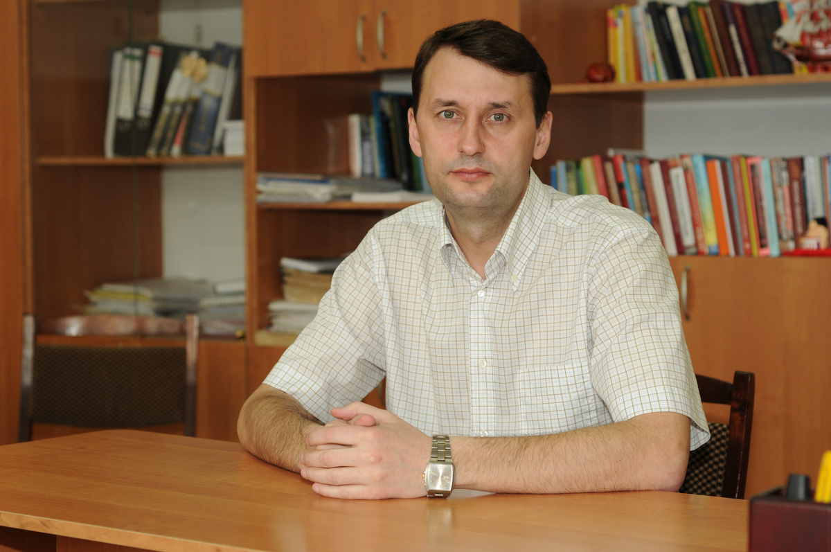 Олег Васильевич Ягов в годы работы деканом исторического факультета ПГПУ им. Белинского